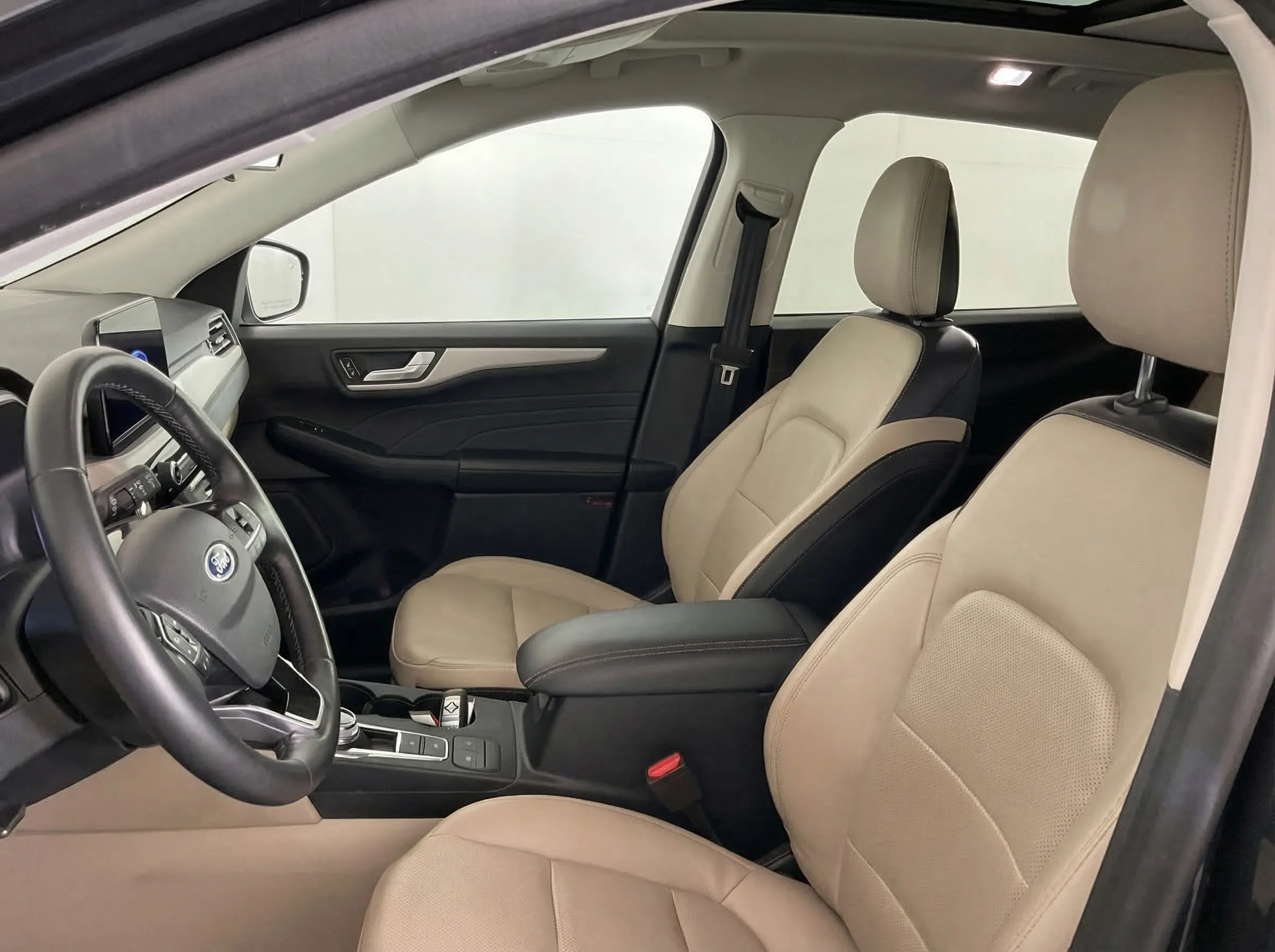 2022 Ford Escape Plug-In Hybrid SEL — thumbnail 10