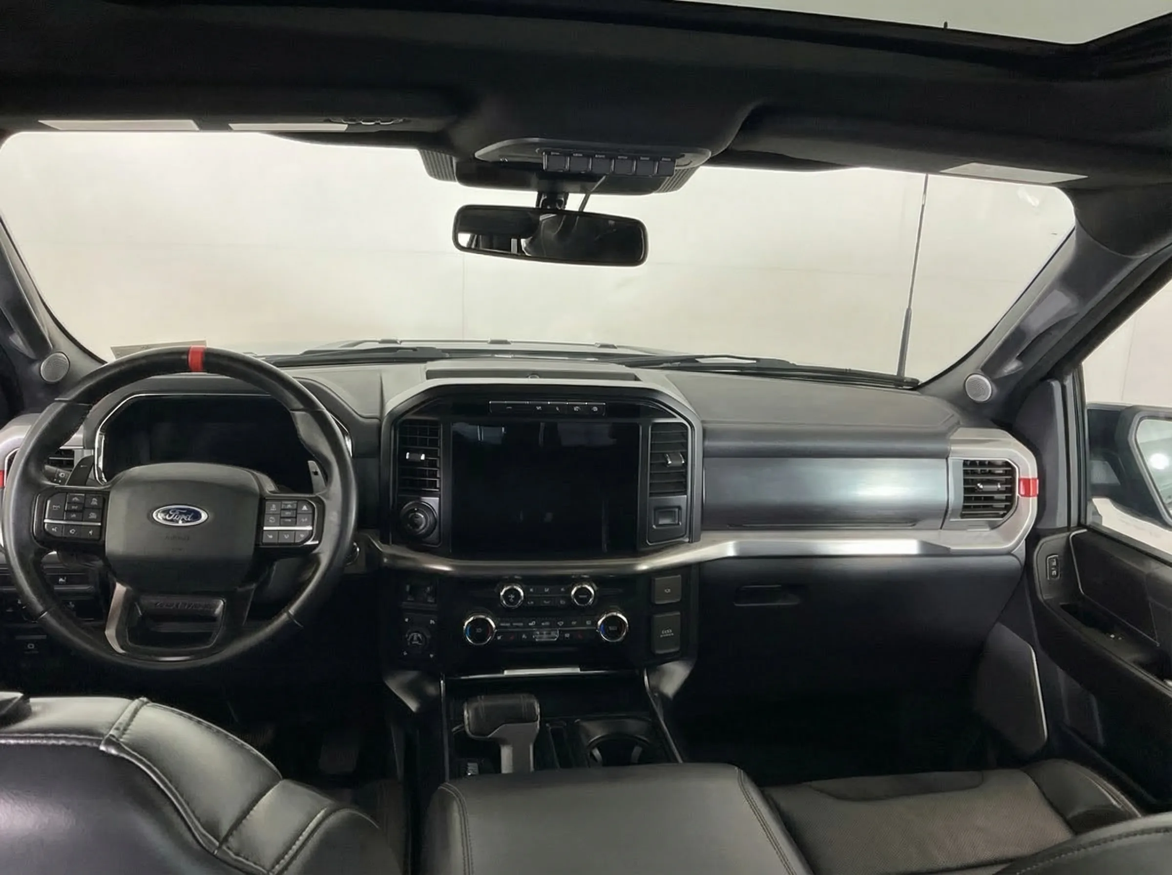 2024 Ford F-250 Super Duty Platinum — thumbnail 26
