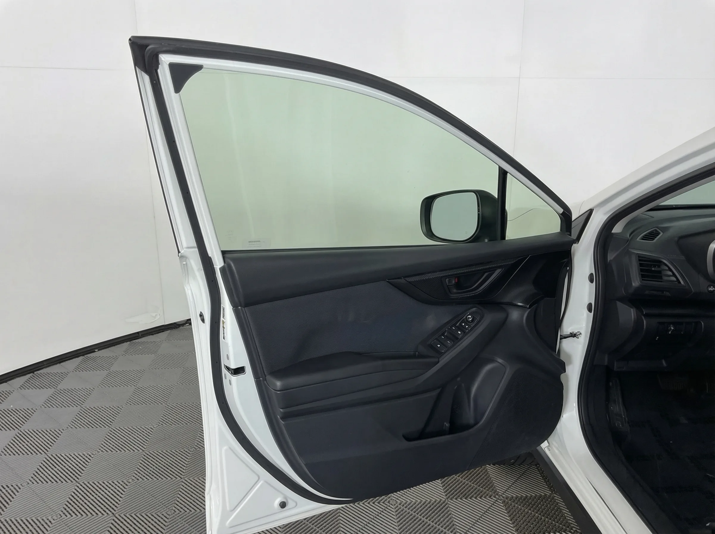 2019 Subaru Crosstrek 2.0i Premium — thumbnail 9