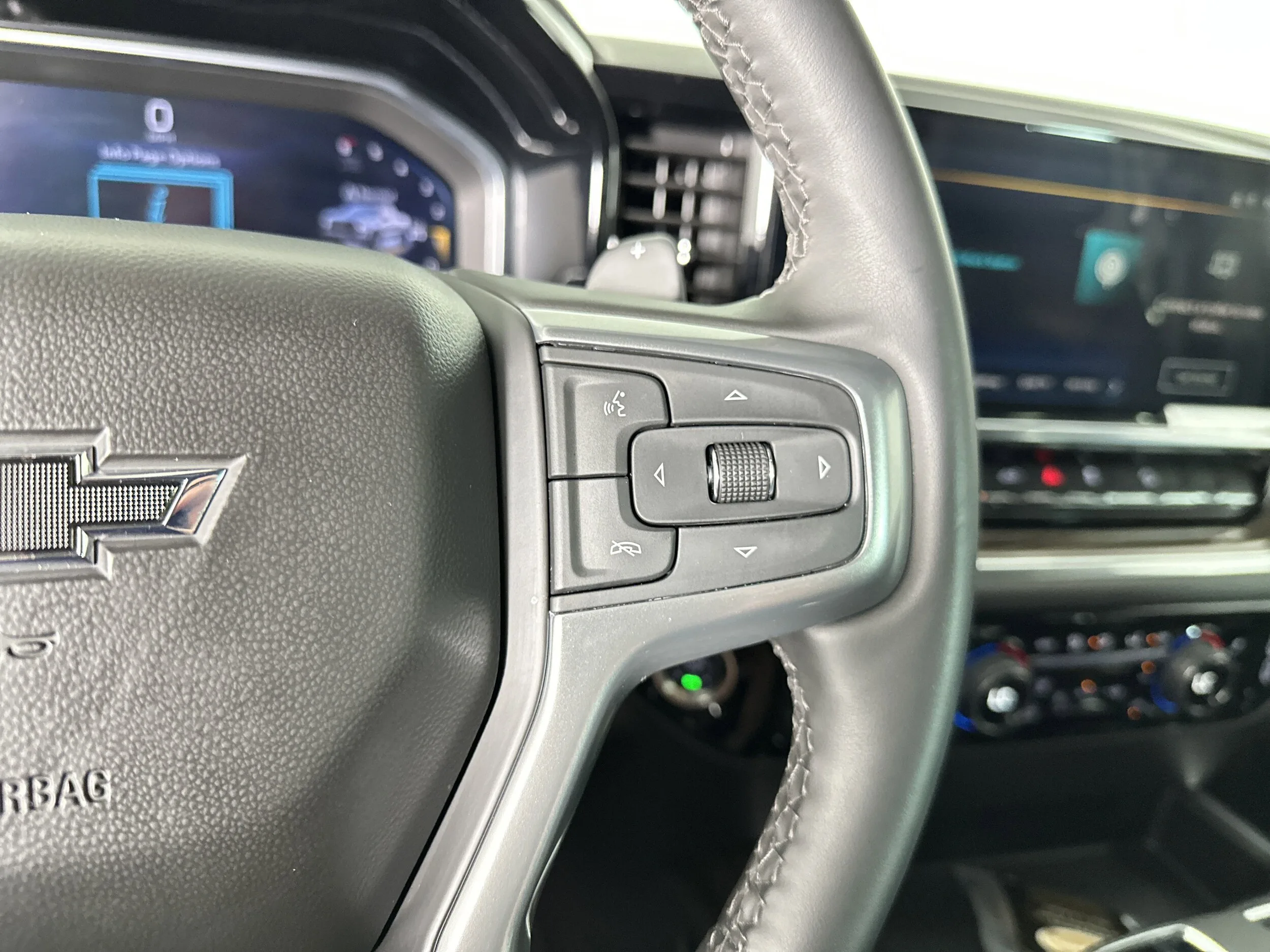2024 Chevrolet Silverado 1500 LT Trail Boss — thumbnail 15