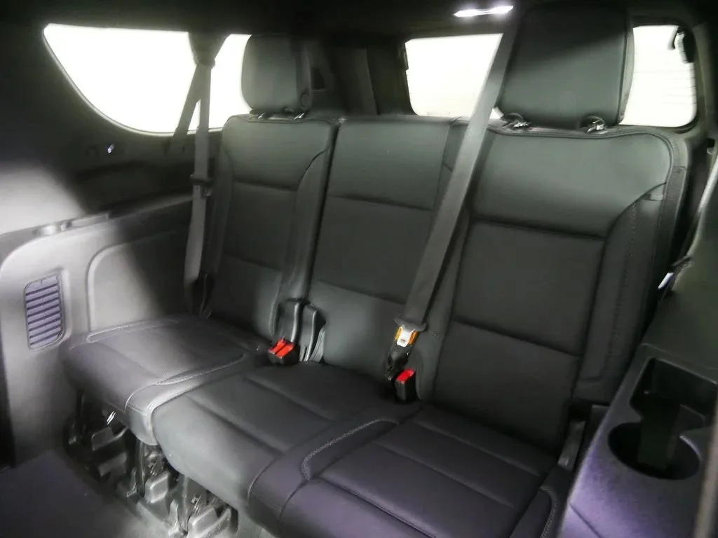 2024 GMC Yukon XL Denali — thumbnail 29